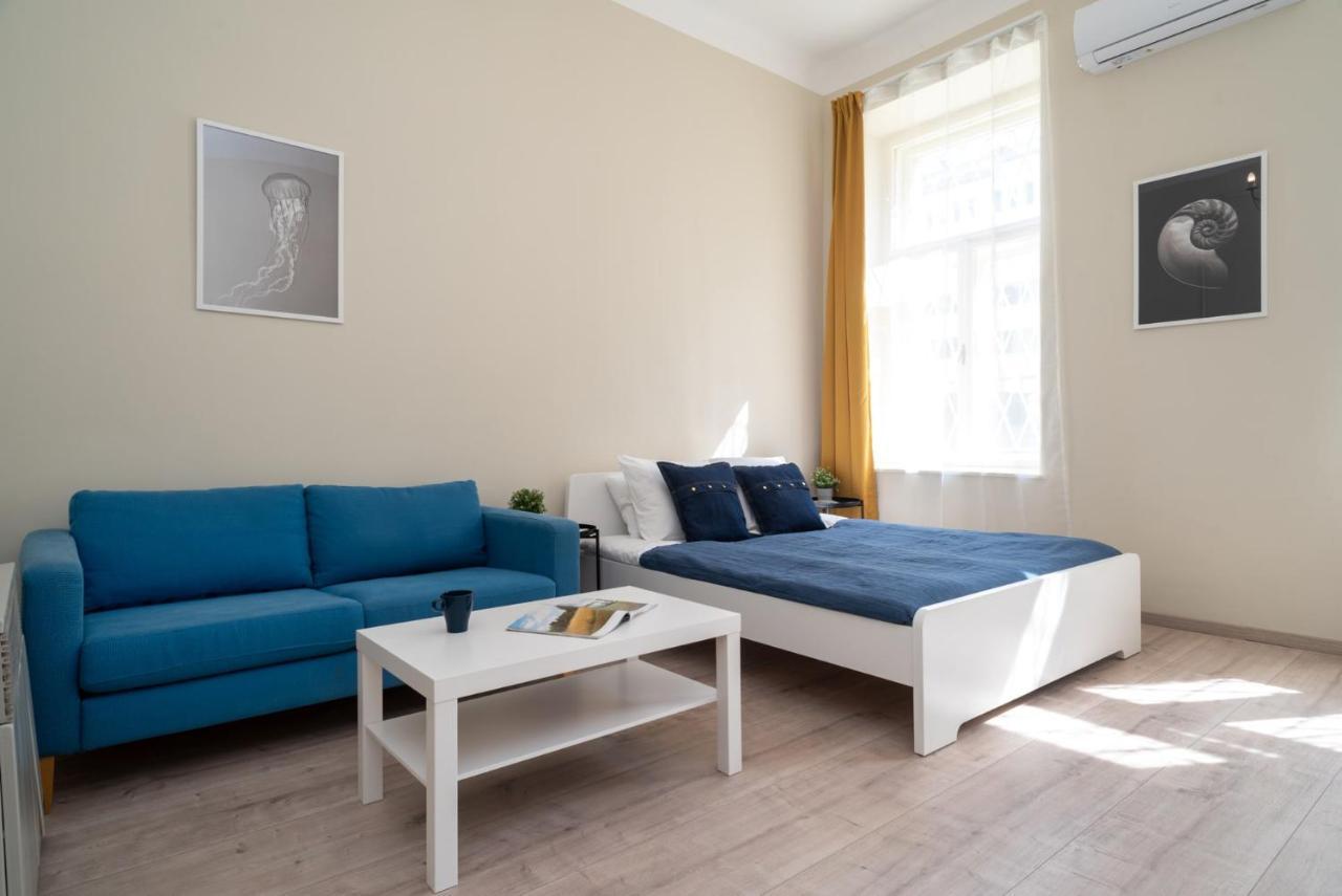 Blue Ribbon Apartment Budapest Eksteriør bilde