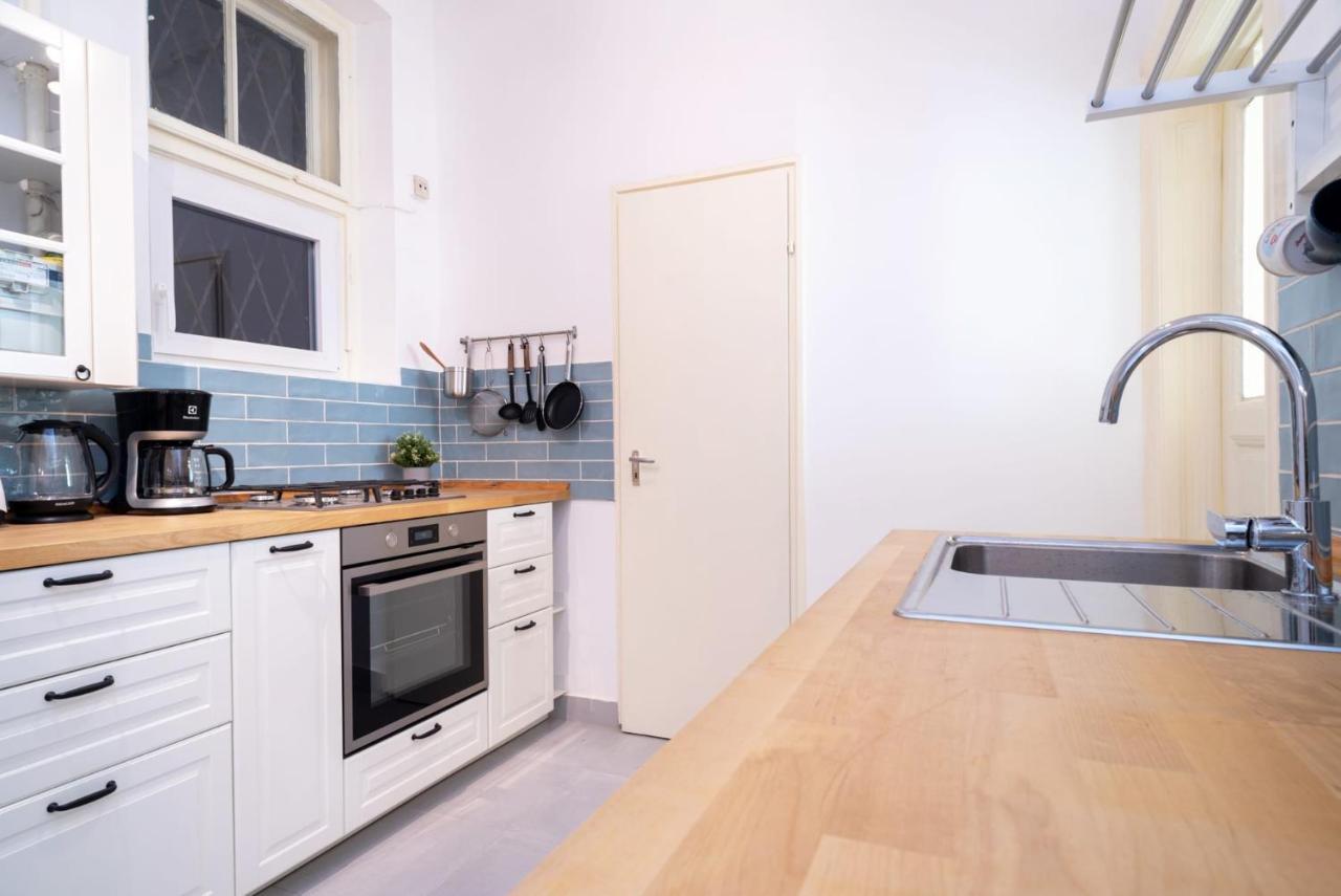 Blue Ribbon Apartment Budapest Eksteriør bilde