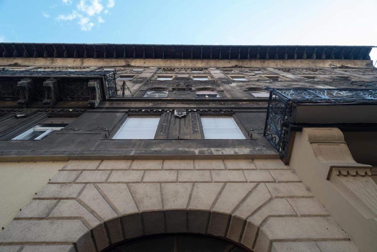 Blue Ribbon Apartment Budapest Eksteriør bilde